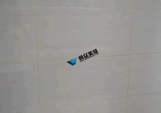 浅亮金.png