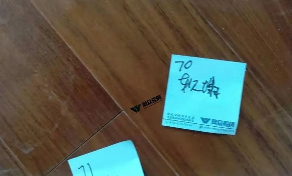 地板软榻.jpg